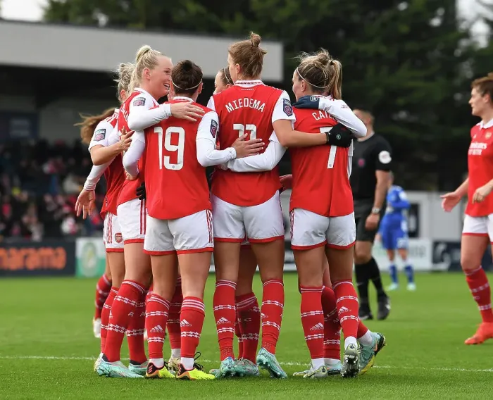 Framed Print : Arsenal Women's Victory: Vivianne Miedema's Thrilling Goal vs. Everton FC in FA Women's Super League
