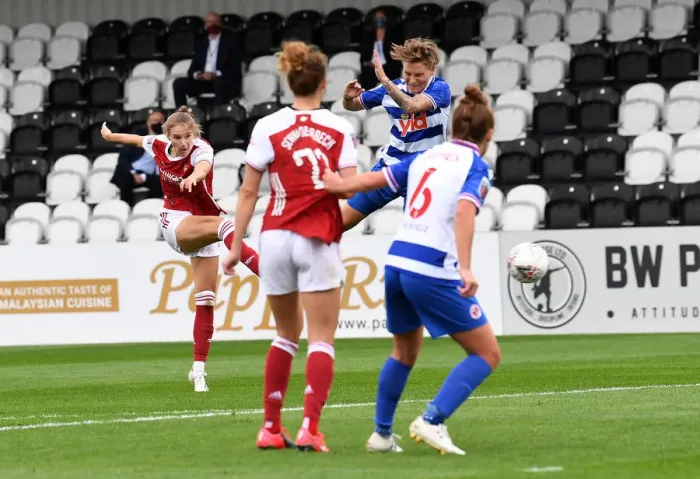 Framed Print : Arsenal Women's Vivianne Miedema Scores Brace Against Reading in FA WSL Action Framed Print : Arsenal Women's Vivianne Miedema Scores Brace Against Reading in FA WSL Action