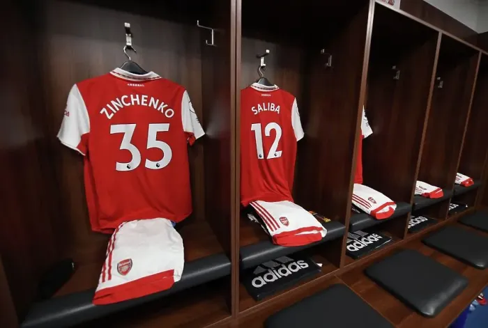 Framed Print : Arsenal: Zinchenko's Absence in Arsenal Changing Room before Leicester Clash (Leicester City vs Arsenal, 2022-23)