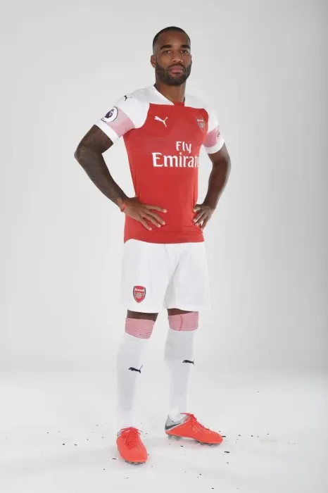 Framed Print : Arsenal's 2018 / 19 First Team: Alex Lacazette at Photo Call
