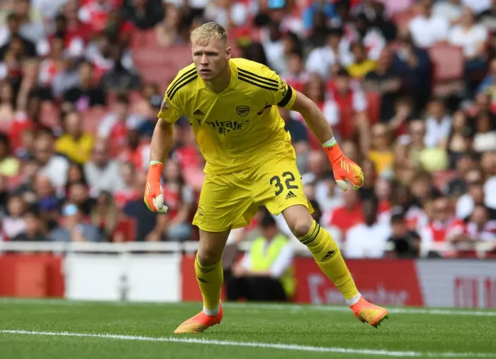 Framed Print : Arsenal's Aaron Ramsdale in Action at 2022 Emirates Cup Framed Print : Arsenal's Aaron Ramsdale in Action at 2022 Emirates Cup