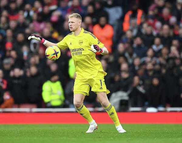 Arsenal's Aaron Ramsdale in Action: Arsenal vs. AFC Bournemouth, 2022-23 - Premier League Showdown at Emirates Stadium