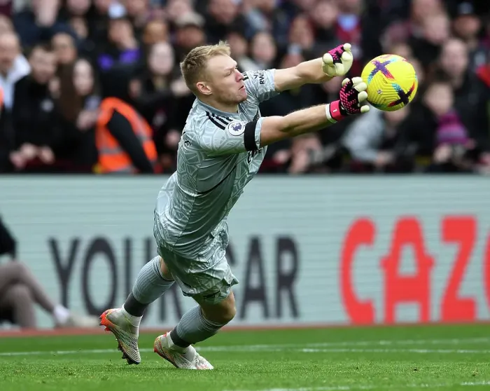 Framed Print : Arsenal's Aaron Ramsdale in Action: Aston Villa vs. Arsenal, Premier League 2022-23 Framed Print : Arsenal's Aaron Ramsdale in Action: Aston Villa vs. Arsenal, Premier League 2022-23