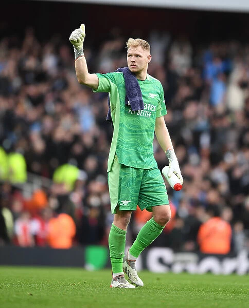 Arsenal's Aaron Ramsdale Applauding Fans After Arsenal vs Manchester City, Premier League 2021-22