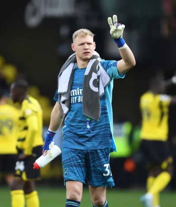 Framed Print : Arsenal's Aaron Ramsdale Celebrates with Fans: Victory at Watford, Premier League 2021-22