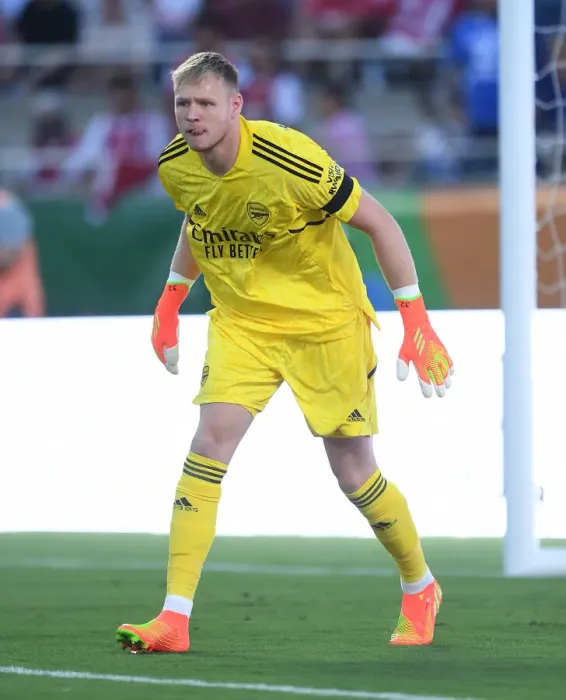 Framed Print : Arsenal's Aaron Ramsdale Faces Off Against Chelsea in the Florida Cup 2022-23 Framed Print : Arsenal's Aaron Ramsdale Faces Off Against Chelsea in the Florida Cup 2022-23
