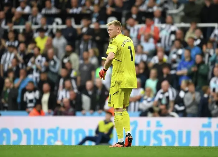 Framed Print : Arsenal's Aaron Ramsdale Faces Off Against Newcastle United in Intense Premier League Showdown (2022-23)