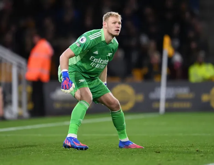 Framed Print : Arsenal's Aaron Ramsdale Faces Off Against Wolverhampton Wanderers in Intense Premier League Clash