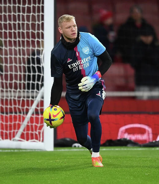 Arsenal's Aaron Ramsdale Gears Up for Arsenal v West Ham Premier League Clash (December 2022)