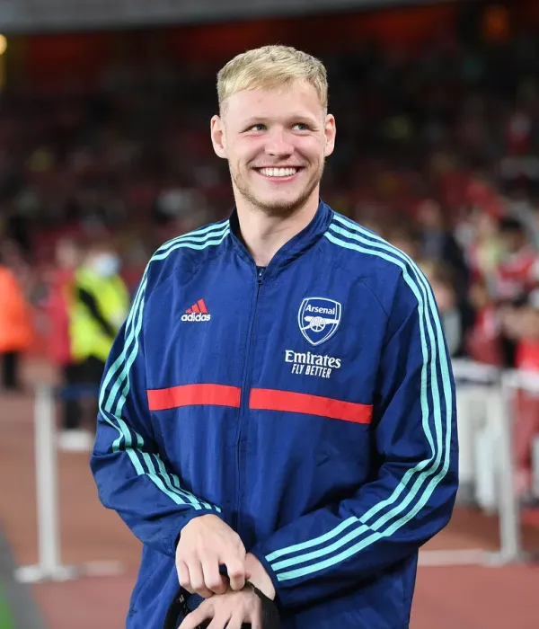Framed Print : Arsenal's Aaron Ramsdale Gears Up for Carabao Cup Clash Against AFC Wimbledon Framed Print : Arsenal's Aaron Ramsdale Gears Up for Carabao Cup Clash Against AFC Wimbledon