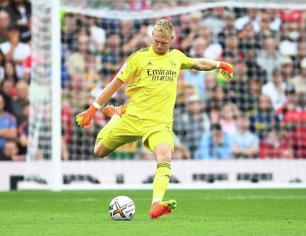 Arsenal's Aaron Ramsdale Goes Head-to-Head with Manchester United in Premier League Showdown (2022-23)