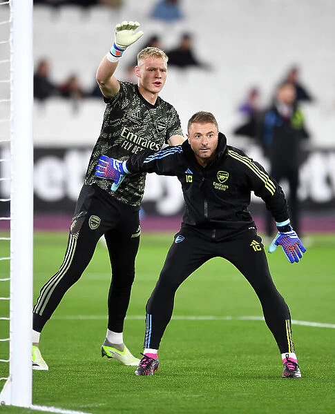 Arsenal's Aaron Ramsdale and Inaki Cana: Pre-Match Warm-Up at West Ham United's London Stadium (Carabao Cup 2023-24)