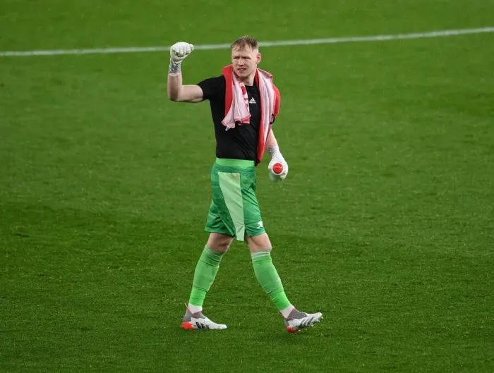 Framed Print : Arsenal's Aaron Ramsdale Reacts After Arsenal vs Southampton, Premier League 2021-22