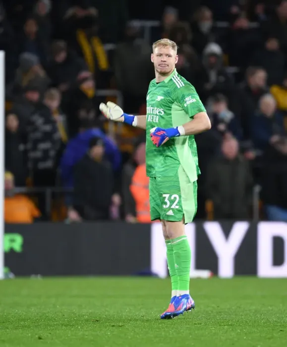 Framed Print : Arsenal's Aaron Ramsdale Stands Firm Against Wolverhampton Wanderers in Premier League Clash Framed Print : Arsenal's Aaron Ramsdale Stands Firm Against Wolverhampton Wanderers in Premier League Clash