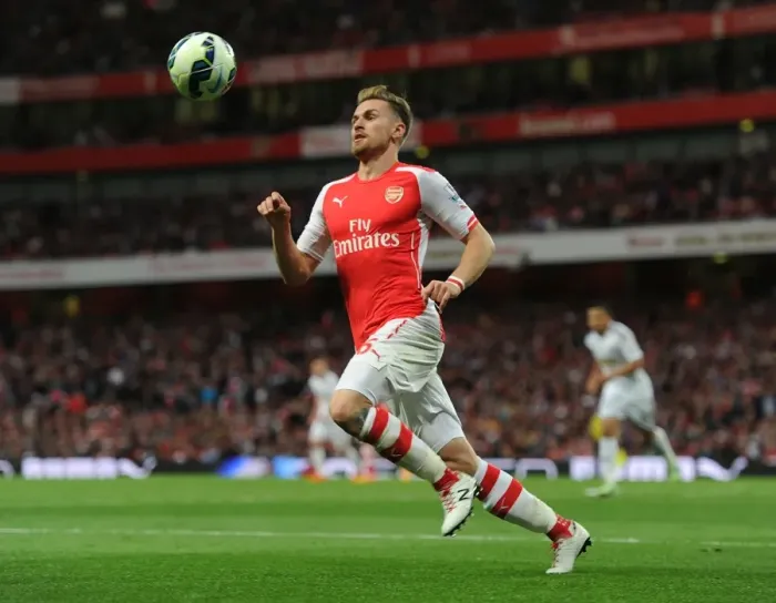 Framed Print : Arsenal's Aaron Ramsey in Action: Arsenal vs. Swansea City (2014-2015) Framed Print : Arsenal's Aaron Ramsey in Action: Arsenal vs. Swansea City (2014-2015)