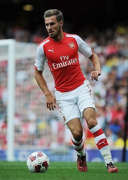 Arsenal's Aaron Ramsey in Action Against Benfica, Emirates Cup 2014