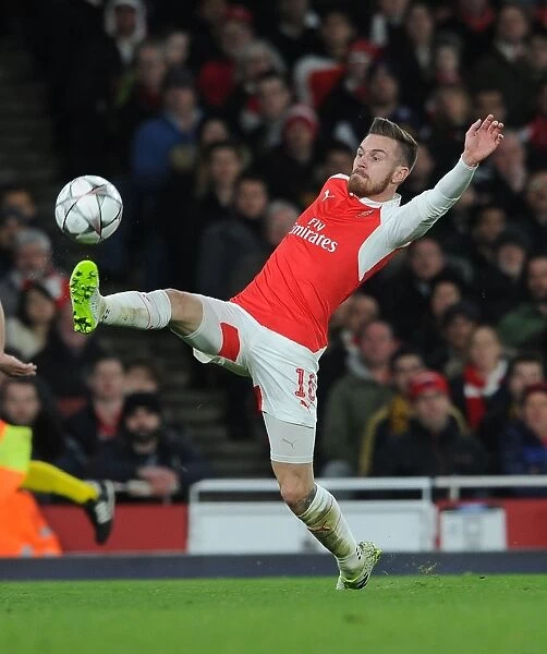 Arsenal's Aaron Ramsey in Action Against FC Barcelona - UEFA Champions League 2016