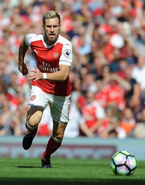 Arsenal's Aaron Ramsey in Action Against Liverpool at the Emirates Stadium, Premier League 2016-17