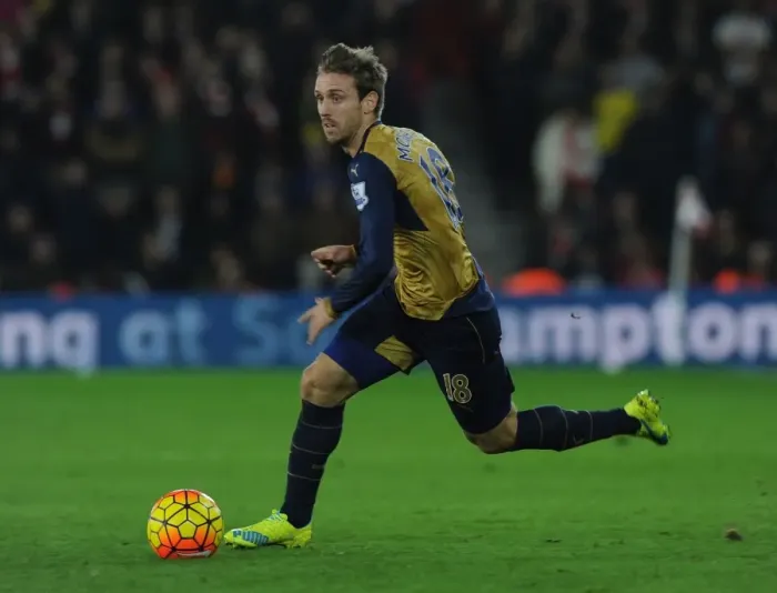 Framed Print : Arsenal's Aaron Ramsey in Action: Southampton vs Arsenal (Premier League 2015-16)