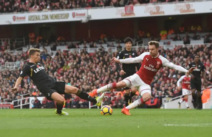Framed Print : Arsenal's Aaron Ramsey Evades Swansea's Tom Carroll