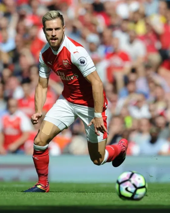 Framed Print : Arsenal's Aaron Ramsey Faces Off Against Liverpool at the Emirates Stadium, 2016-17 Premier League
