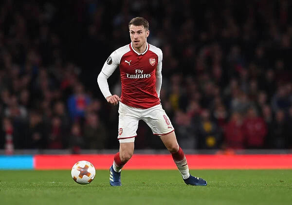 Arsenal's Aaron Ramsey Fights for Victory against Atletico Madrid in Europa League Semi-Final