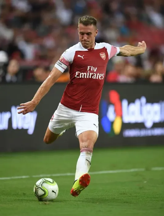 Framed Print : Arsenal's Aaron Ramsey Goes Head-to-Head Against Atletico Madrid in International Champions Cup 2018 Framed Print : Arsenal's Aaron Ramsey Goes Head-to-Head Against Atletico Madrid in International Champions Cup 2018