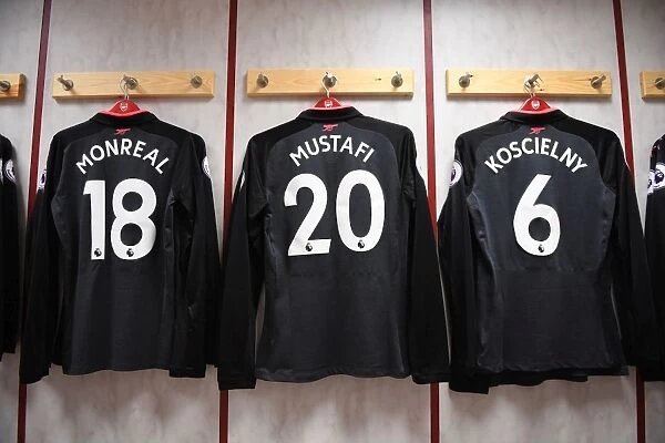 Arsenal's Absent Trio: Monreal, Mustafi, Koscielny (Burnley v Arsenal, 2017-18)