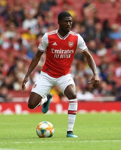 Arsenal's Ainsley Maitland-Niles in Action at 2019 Emirates Cup Against Olympique Lyonnais