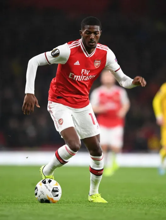 Framed Print : Arsenal's Ainsley Maitland-Niles in Action during UEFA Europa League Match against Standard Liege