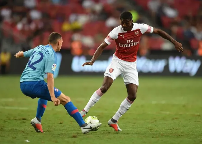 Framed Print : Arsenal's Ainsley Maitland-Niles Faces Off Against Atletico Madrid's Mikel Carro in International Champions Cup 2018 Framed Print : Arsenal's Ainsley Maitland-Niles Faces Off Against Atletico Madrid's Mikel Carro in International Champions Cup 2018