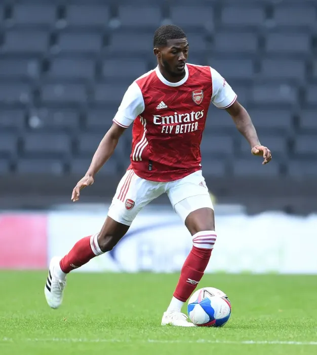Framed Print : Arsenal's Ainsley Maitland-Niles in Pre-Season Form: MK Dons vs Arsenal (2020-21) Framed Print : Arsenal's Ainsley Maitland-Niles in Pre-Season Form: MK Dons vs Arsenal (2020-21)