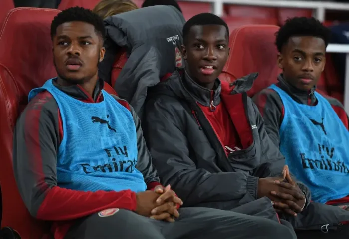 Framed Print : Arsenal's Akpom, Nketiah, and Willock Prepare for Norwich Clash in Carabao Cup