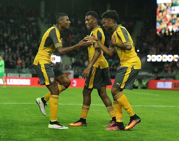 Arsenal's Akpom, Reine-Adelaide, and Iwobi: Celebrating a Goal in Viking FK Friendly, 2016