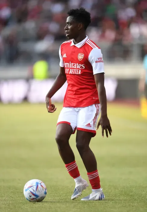 Framed Print : Arsenal's Albert Sambi Lokonga in Action against 1. FC Nurnberg in Pre-Season Friendly