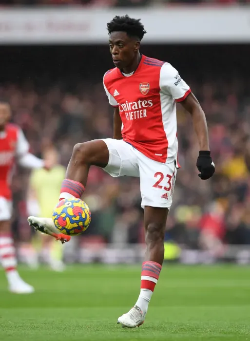Framed Print : Arsenal's Albert Sambi Lokonga in Action against Newcastle United - 2021-22 Premier League