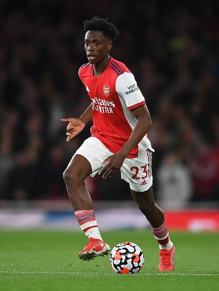 Arsenal's Albert Sambi Lokonga in Action during the Premier League 2021-22 Match against Aston Villa