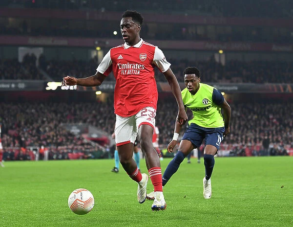 Arsenal's Albert Sambi Lokonga in Europa League Action: Arsenal vs. FC Zurich at Emirates Stadium (2022-23)