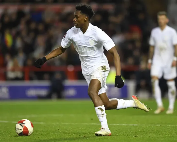 Framed Print : Arsenal's Albert Sambi Lokonga in FA Cup Action against Nottingham Forest