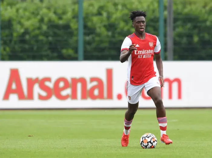 Framed Print : Arsenal's Albert Sambi Lokonga in Pre-Season Action Against Millwall Framed Print : Arsenal's Albert Sambi Lokonga in Pre-Season Action Against Millwall