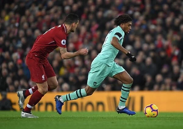 Arsenal's Alex Iwobi Breaks Past Liverpool's Dejan Lovren in Premier League Clash (Liverpool v Arsenal 2018-19)