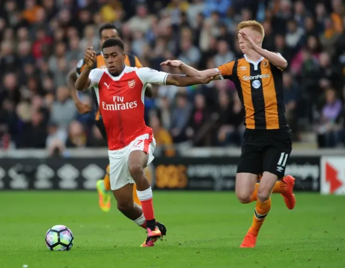 Framed Print : Arsenal's Alex Iwobi vs. Hull's Sam Clucas: A Premier League Battle at KCOM Stadium Framed Print : Arsenal's Alex Iwobi vs. Hull's Sam Clucas: A Premier League Battle at KCOM Stadium