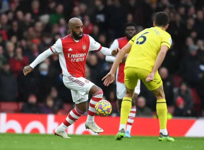 Framed Print : Arsenal's Alex Lacazette in Action Against Brentford, Premier League 2021-22 Framed Print : Arsenal's Alex Lacazette in Action Against Brentford, Premier League 2021-22