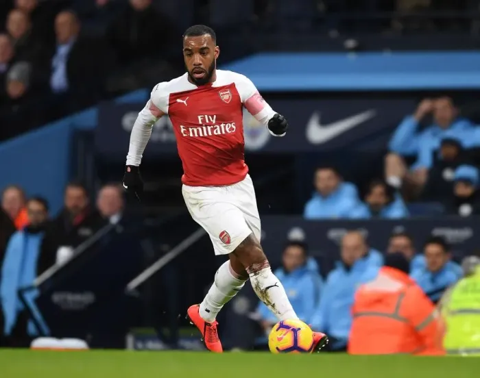 Framed Print : Arsenal's Alex Lacazette Faces Manchester City in Premier League Clash (2018-19) Framed Print : Arsenal's Alex Lacazette Faces Manchester City in Premier League Clash (2018-19)