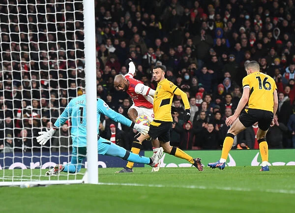 Arsenal's Alex Lacazette Scores Second Goal vs. Wolverhampton Wanderers in 2021-22 Premier League