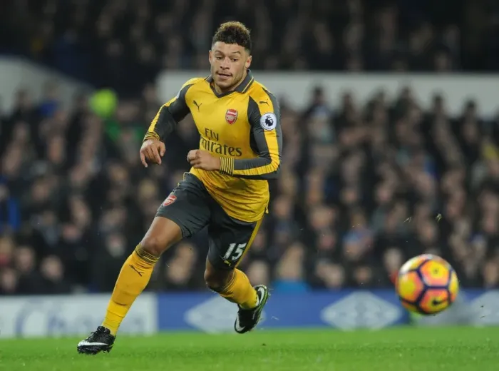 Framed Print : Arsenal's Alex Oxlade-Chamberlain Faces Off at Goodison Park During Premier League Clash with Everton (2016-17) Framed Print : Arsenal's Alex Oxlade-Chamberlain Faces Off at Goodison Park During Premier League Clash with Everton (2016-17)
