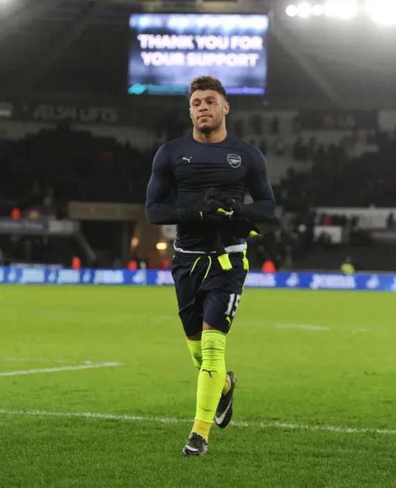Framed Print : Arsenal's Alex Oxlade-Chamberlain at Swansea City's Liberty Stadium (Premier League 2016-17) Framed Print : Arsenal's Alex Oxlade-Chamberlain at Swansea City's Liberty Stadium (Premier League 2016-17)
