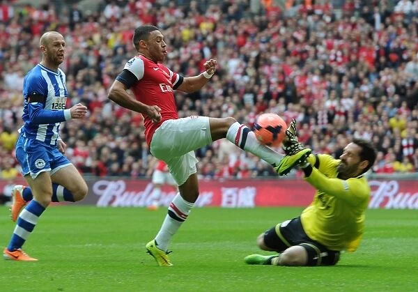 Arsenal's Alex Oxlade-Chamberlain vs. Wigan's Scott Carson: A FA Cup Semi-Final Battle
