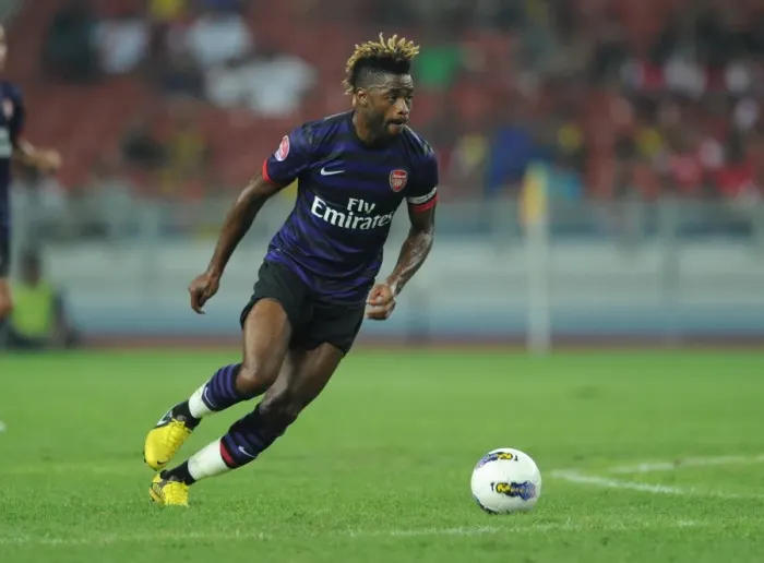 Framed Print : Arsenal's Alex Song in Action against Malaysia XI during 2012 Pre-Season Friendly Framed Print : Arsenal's Alex Song in Action against Malaysia XI during 2012 Pre-Season Friendly