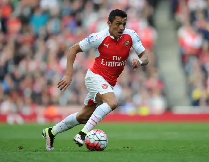 Framed Print : Arsenal's Alexis Sanchez in Action: Arsenal vs. Crystal Palace (Premier League 2015-16) Framed Print : Arsenal's Alexis Sanchez in Action: Arsenal vs. Crystal Palace (Premier League 2015-16)